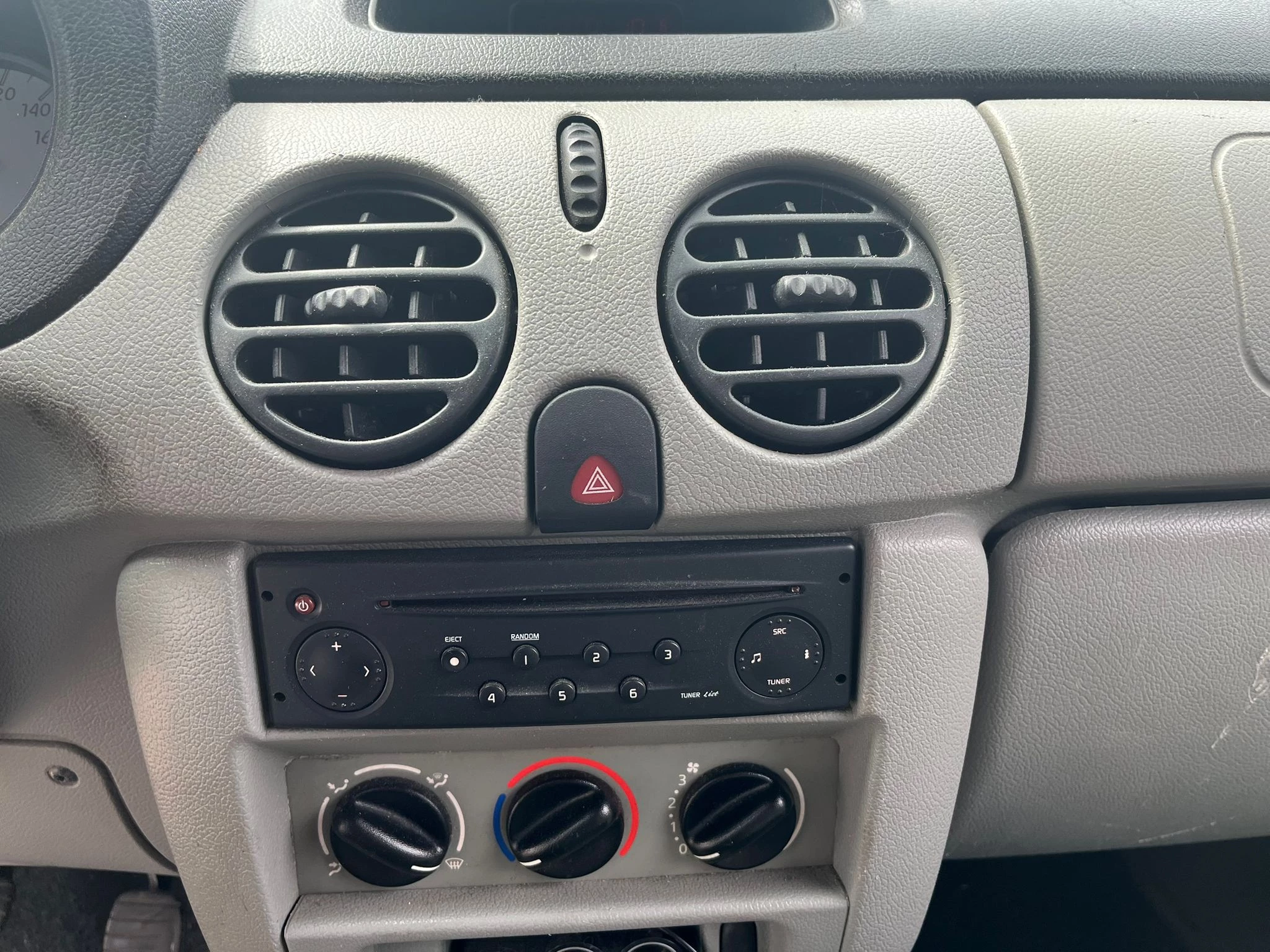 Renault Kangoo 2003 - MARGE-AUTO / ACHTERAS BESCHADIGD afbeelding 26