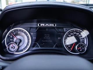 Dodge Ram 1500 2020 - 5.7 V8 4x4 Crew Cab Laramie Night image 29