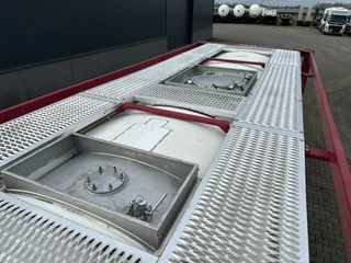 CIMC tankcontainers N/A 2017 - 20FT ISO /  25.010L / 22K2 / L4BH / T12 / steam heating / bottom discharge / 2.5Y-TEST/CSC: 10/2027 изображение 16