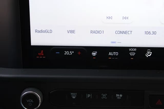Ford Transit Custom 2024 - 320 2.0 TDCI L2H1 Trend DC 136pk - Carplay - Android - Camera - Trekhaak - LED koplampen - Stoelverwarming - Draadloos laden - Rijklaar imagem 24