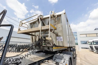MOL 2012 - KS85/20T/37ST -HARDOX - HYDR. DEUR afbeelding 1 miniatuur