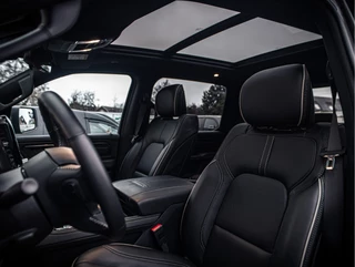 Dodge Ram 1500 2024 - Limited Night | 5.7L HEMI V8 4x4 Crew Cab image 9
