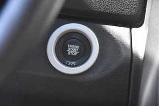 Dodge Ram 1500 2017 - 5.7 V8 4x4 Crew Cab Sport | Lucht | Mooi | image 14