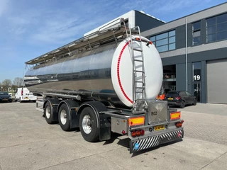 Magyar S43EBT 2011 - Inox Food Tank / 36.450 Lit / Steering Axle immagine 3