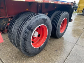 York N/A 1979 - 20 FT Chassis / Steel Suspension / Double Air image 7