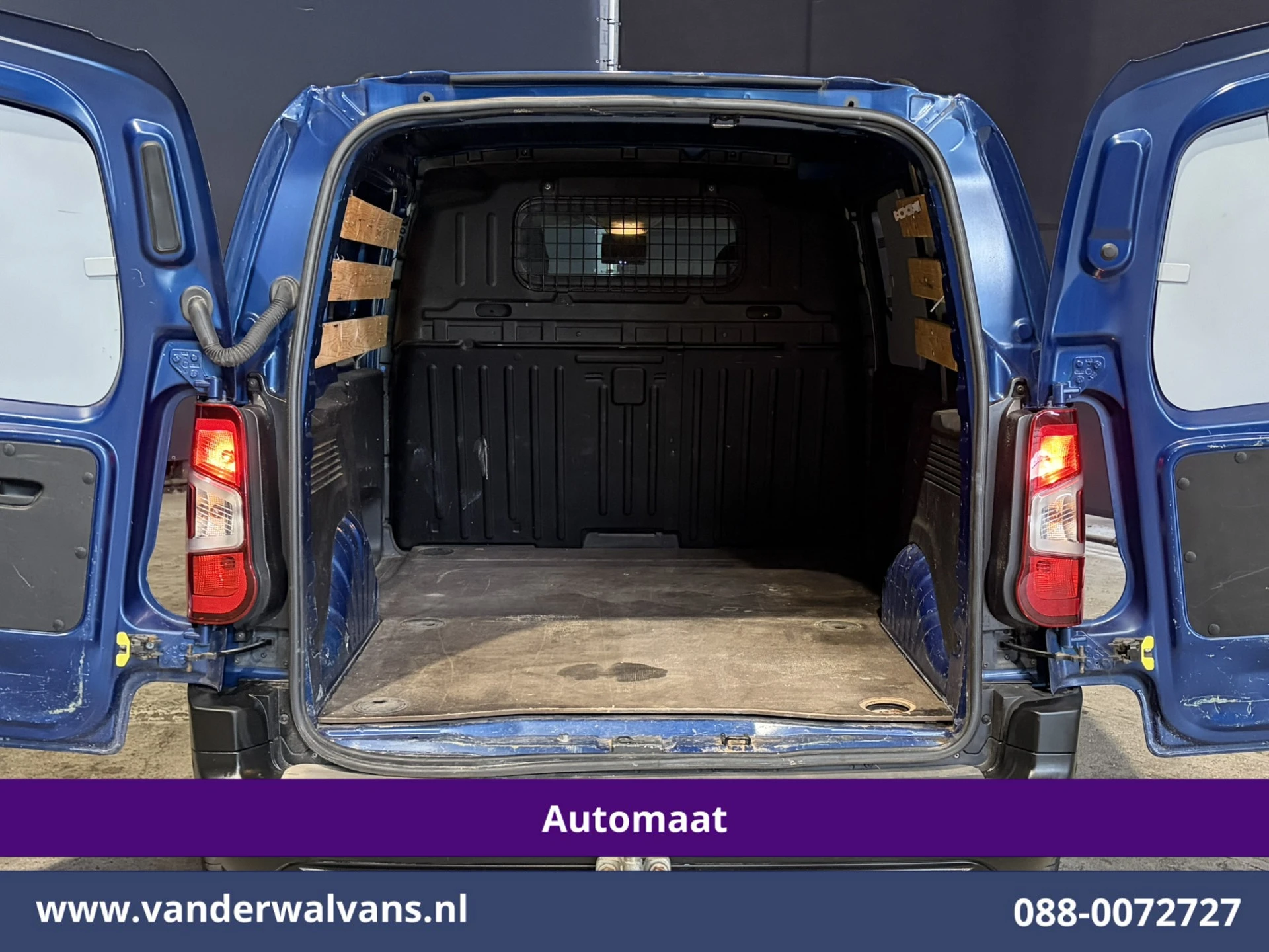Citroën Berlingo 2020 - 1.5 BlueHDI 131pk L1H1 Automaat | Airco | Camera's | LM-velgen | Apple Carplay image 12