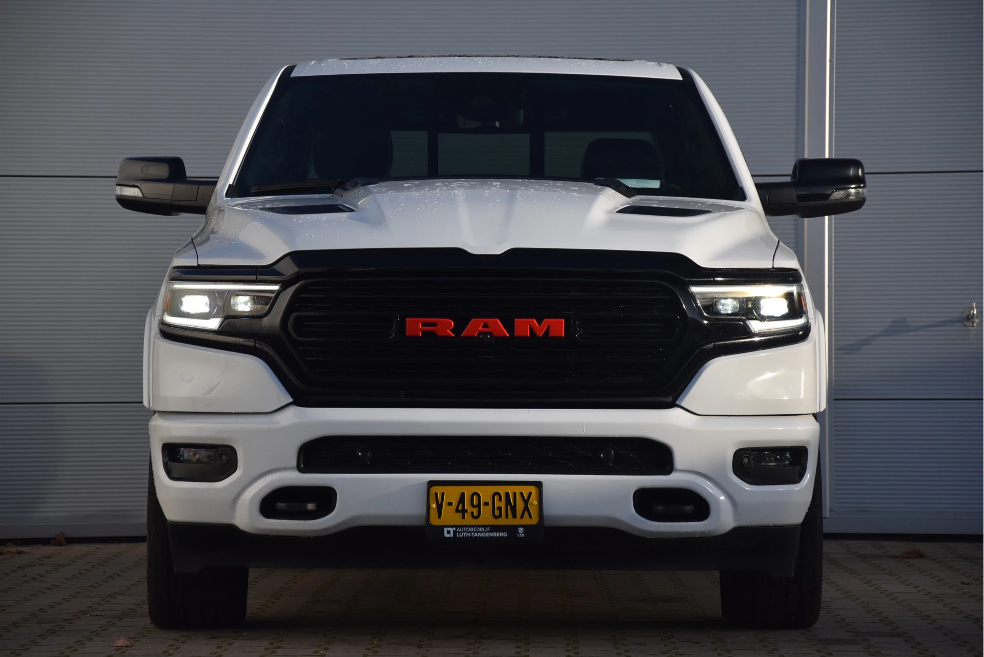 Dodge Ram 1500 2024 - 5.7 V8 4x4 Crew Cab Limited | Luchtvering | obrázek 42