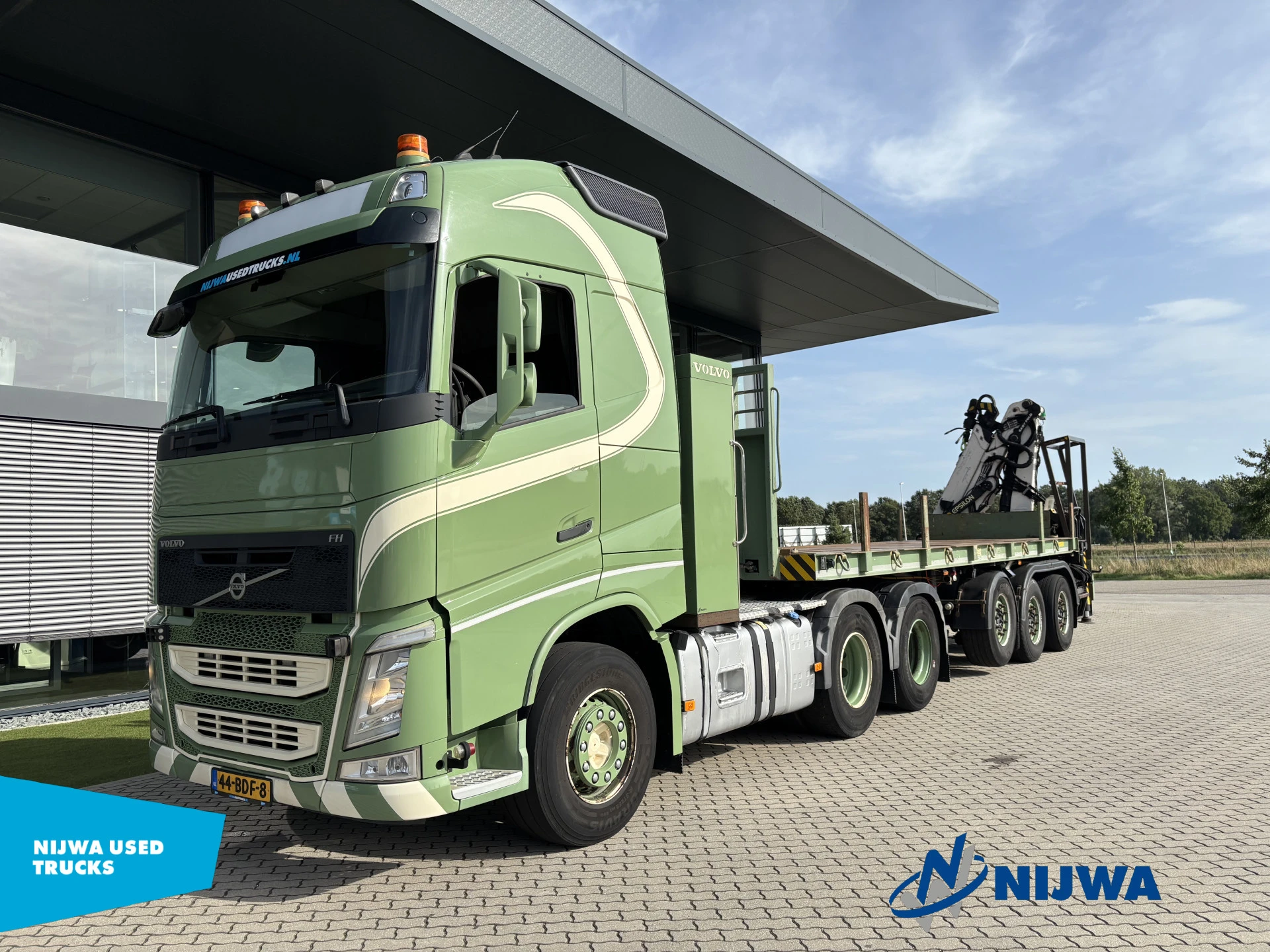 Volvo FH 2013 - 460 6x4 i.c.m. ESVE oplegger met Palfinger Epsilon Q200ZHPLS afbeelding 1
