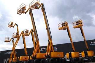 Haulotte 2025 - HT28RTJ Pro 4x4x4 Drive, 28 m Working Height, 24m image 3 miniature
