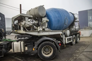MOL N/A 2000 - BETON MIXER/MALAXEUR/MISCHER 12M3+MOTOR/MOTEUR obrazek 1