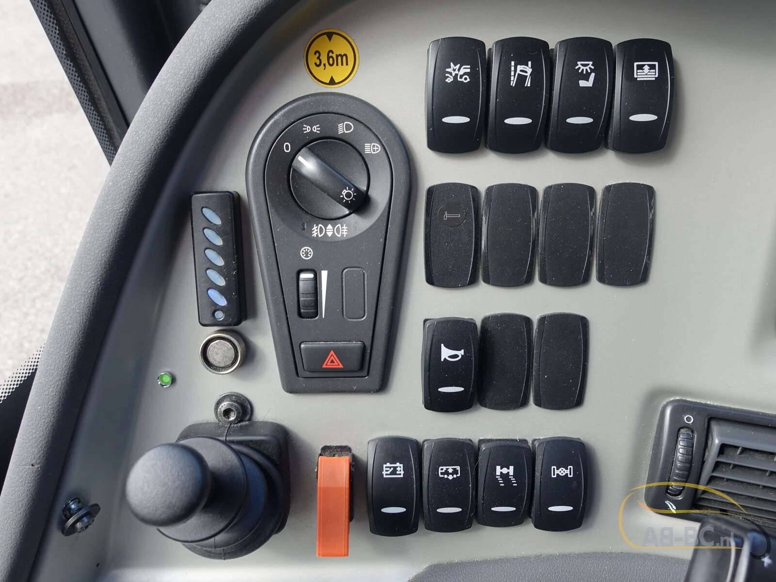 Volvo 9500 - 50 Seats, Euro 6 2016 afbeelding 52