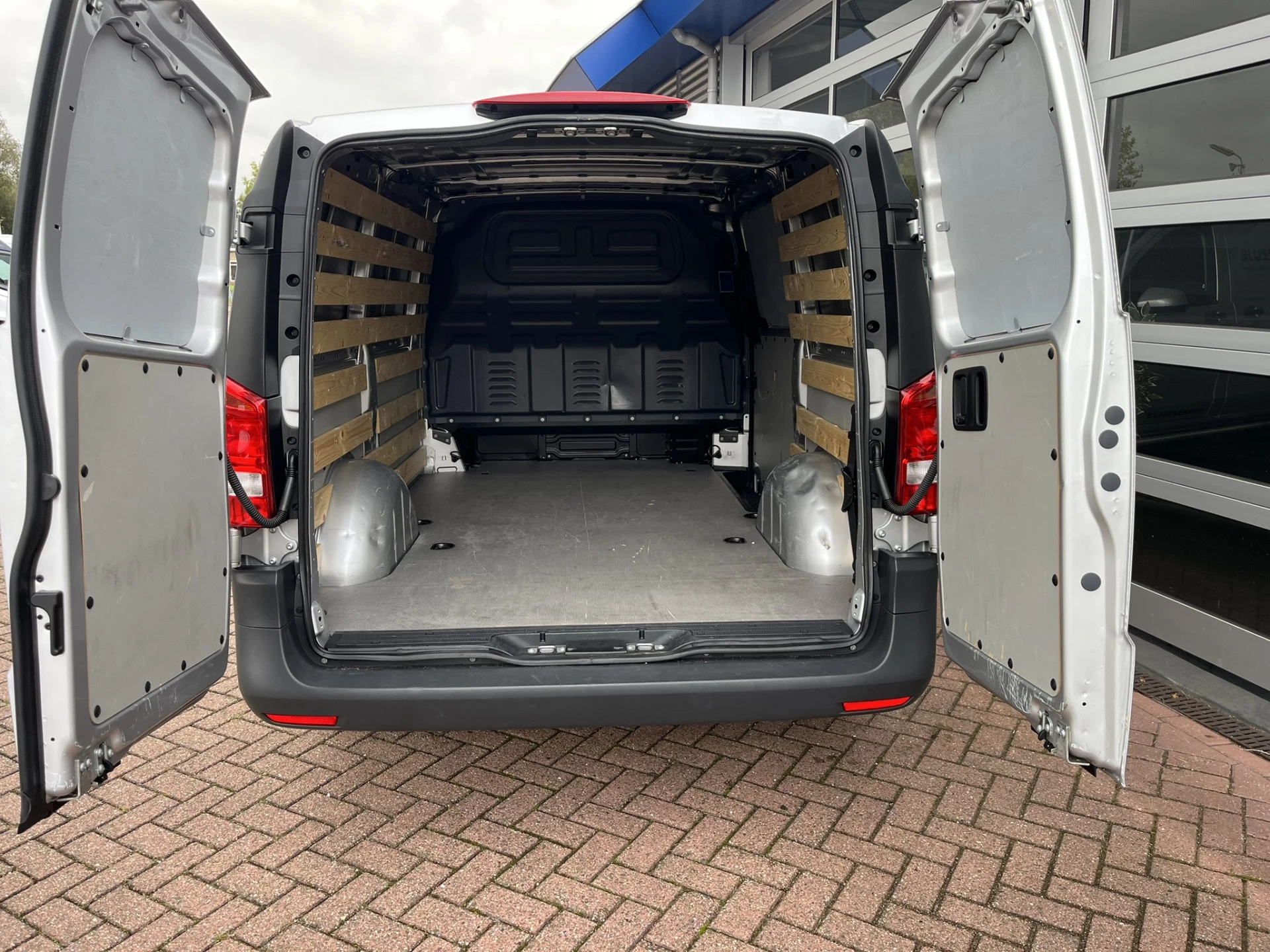 Mercedes-Benz Vito 2024 - 114 CDI L2/Automaat/Apple-Android carplay afbeelding 14