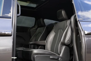 Chrysler Pacifica 2023 - 3.6i V6 Hybrid LIMITED S PHEV 7 - Persoons / Plug In Hybrid afbeelding 26