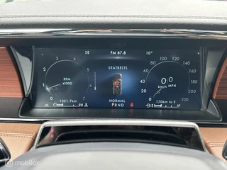 Lincoln Navigator 2024 - Black Label op Grijs kenteken. zdjecie 26