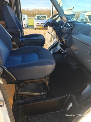 Citroën Jumper 2003 - Camper , Draaistoelen , trekhaak , Luifel. bild 16