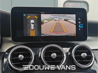 Mercedes-Benz GLC 2021 - 300e 4MATIC Panorama Luchtvering Trekhaak image 26
