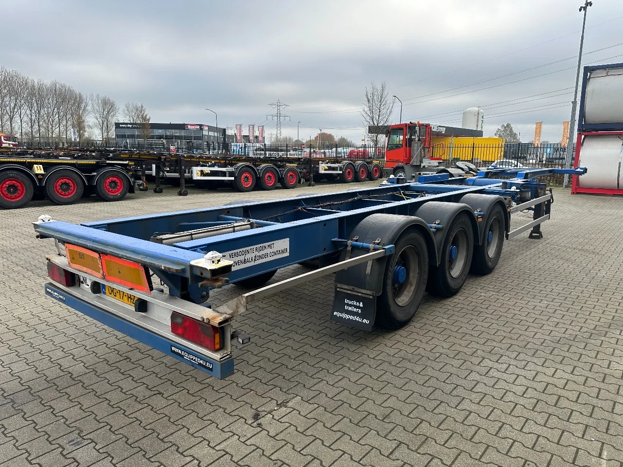 Contar 2000 - 40FT HIGH CUBE chassis / liftaxle / drumbrakes / NL-Chassis zdjęcie 5