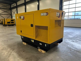 Cat 2026 - DE88GC - 88 kVA Stand-by Generator Set - DPX-18207 image 3 thumbnail