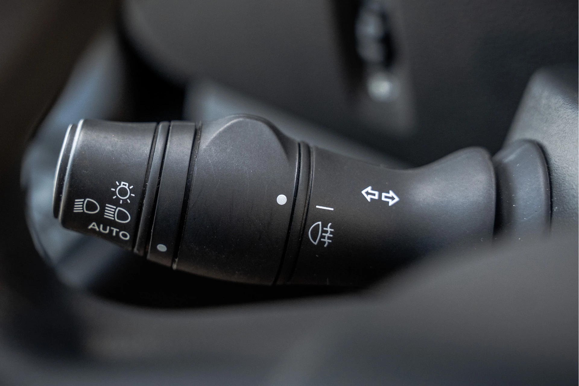 Renault Master 2023 - **2.3dCi | Bakwagen met Laadklep | LED | Carplay | Camera | Cruise** image 17
