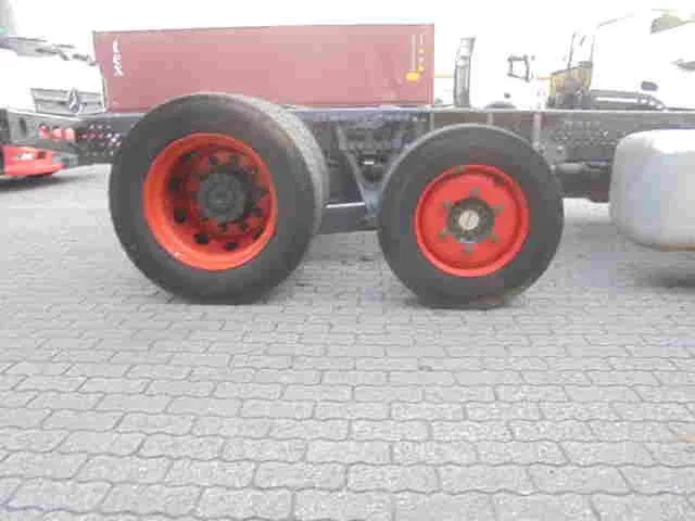 Mercedes-Benz Actros 2016 - 2340 LL 6X2 afbeelding 4