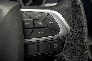 Iveco Daily 2021 - 35S14V 2.3 L4H2 | Automaat | 3.5T Trekgewicht | Climate | Cruise | Euro 6 image 17