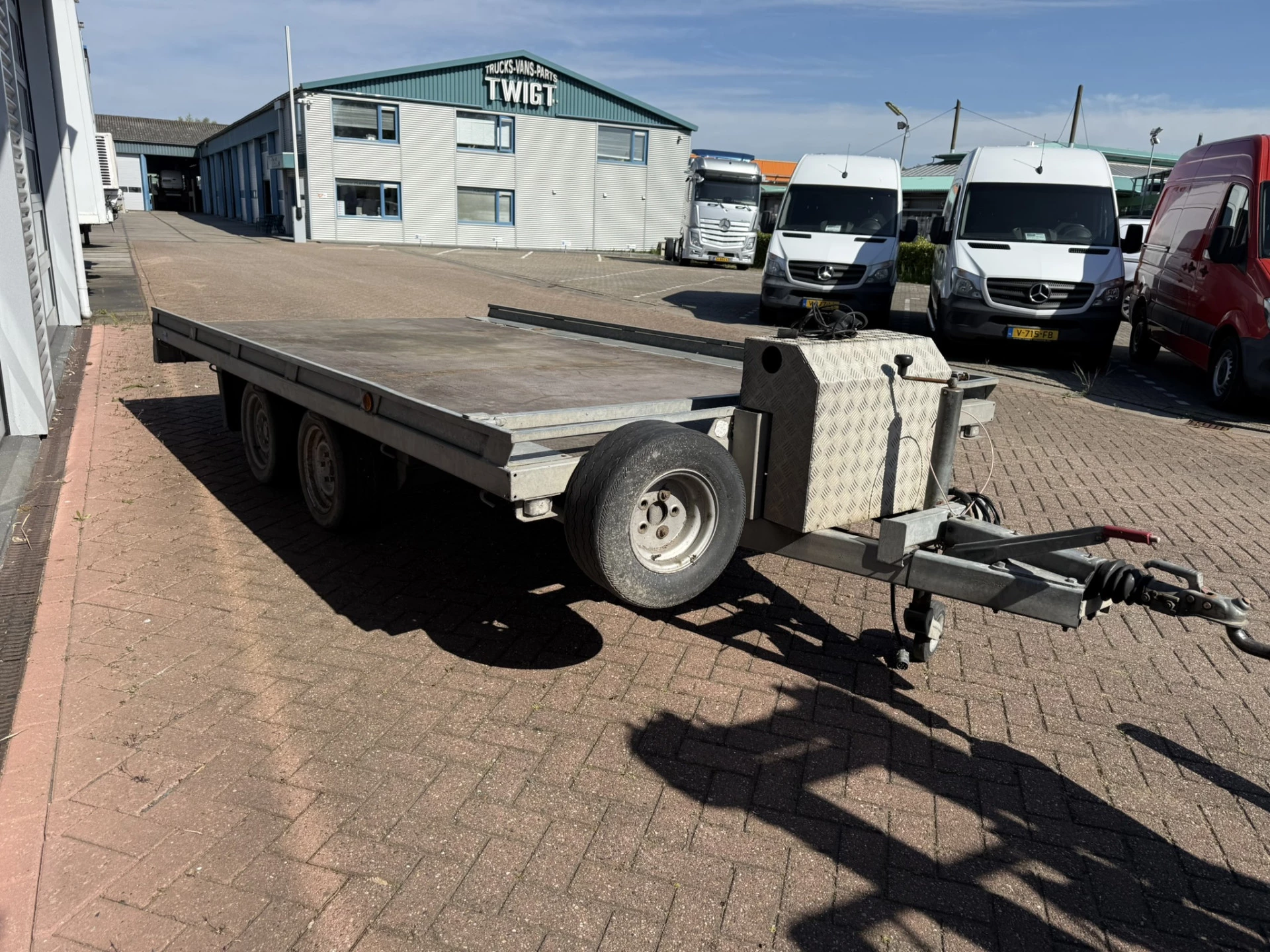 Weyer aanhangers Multitransporter met elektrische lier 2004 afbeelding 2