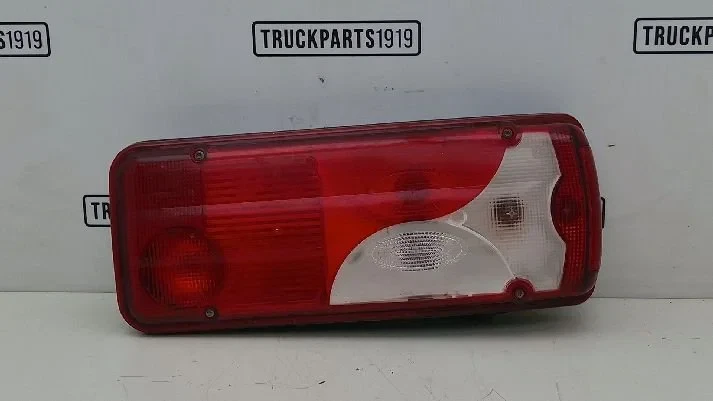 Scania - Lighting Achterlicht Re. Scania afbeelding 1