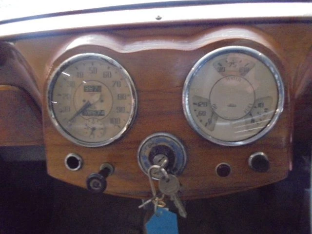 Triumph Roadster 1948 - 1800 SALOON afbeelding 19