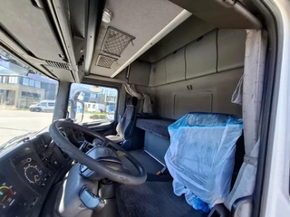 Scania R 2000 - R164-480 V8 / RETARDER / DOUBLE TANK / AIRCO / AUTOMATIC / EURO-3 / 2000 obrazek 24