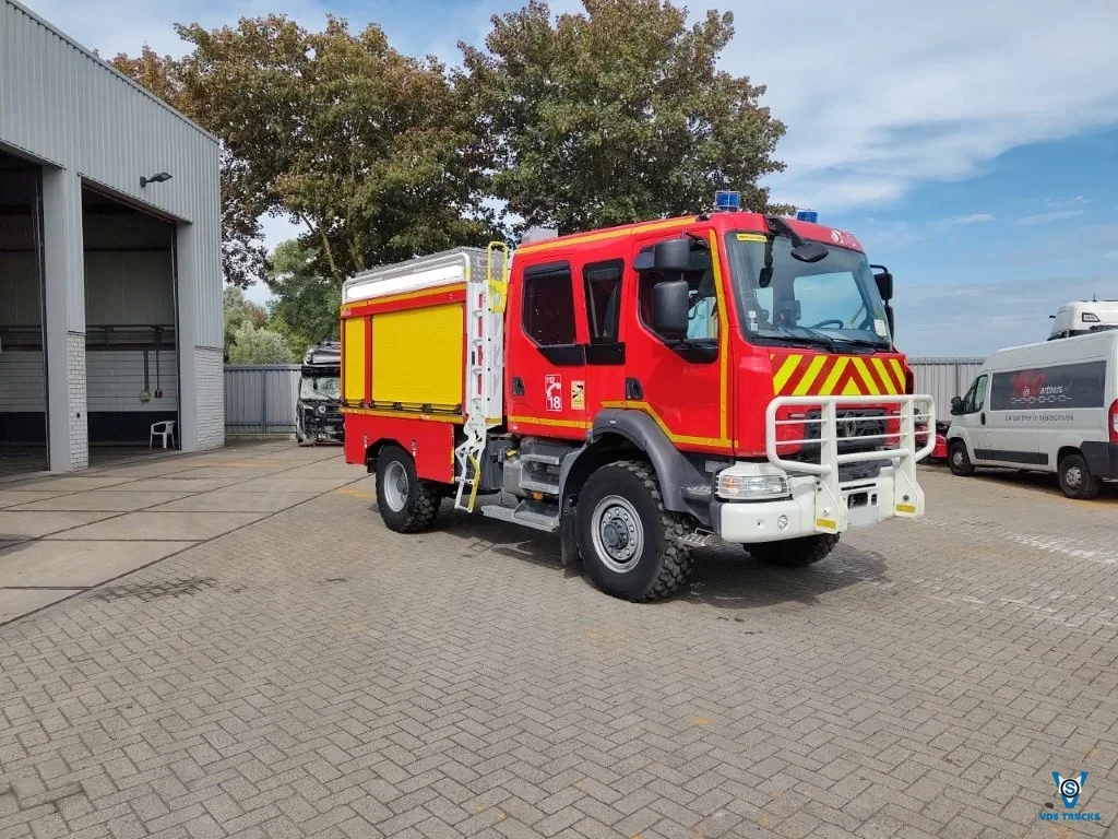 Renault D14 2017 - / ENGINE RUNNING / 4X4 / FIRE TRUCK / !!!1327 HOURS !!! / FULL-STEEL / MANUAL / EURO-6 / 2017 afbeelding 1