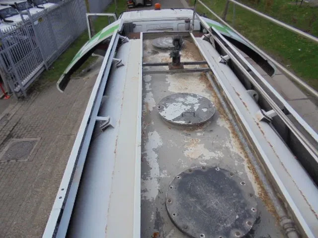 Iveco Stralis 2005 - 270 WATER TANK afbeelding 18