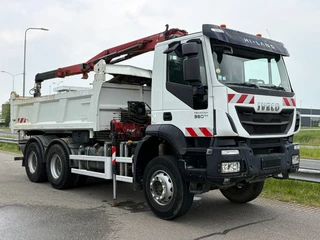 Iveco Trakker 2018 - 360 6x4 Tipper with HMF 1643Z2 Crane image 3