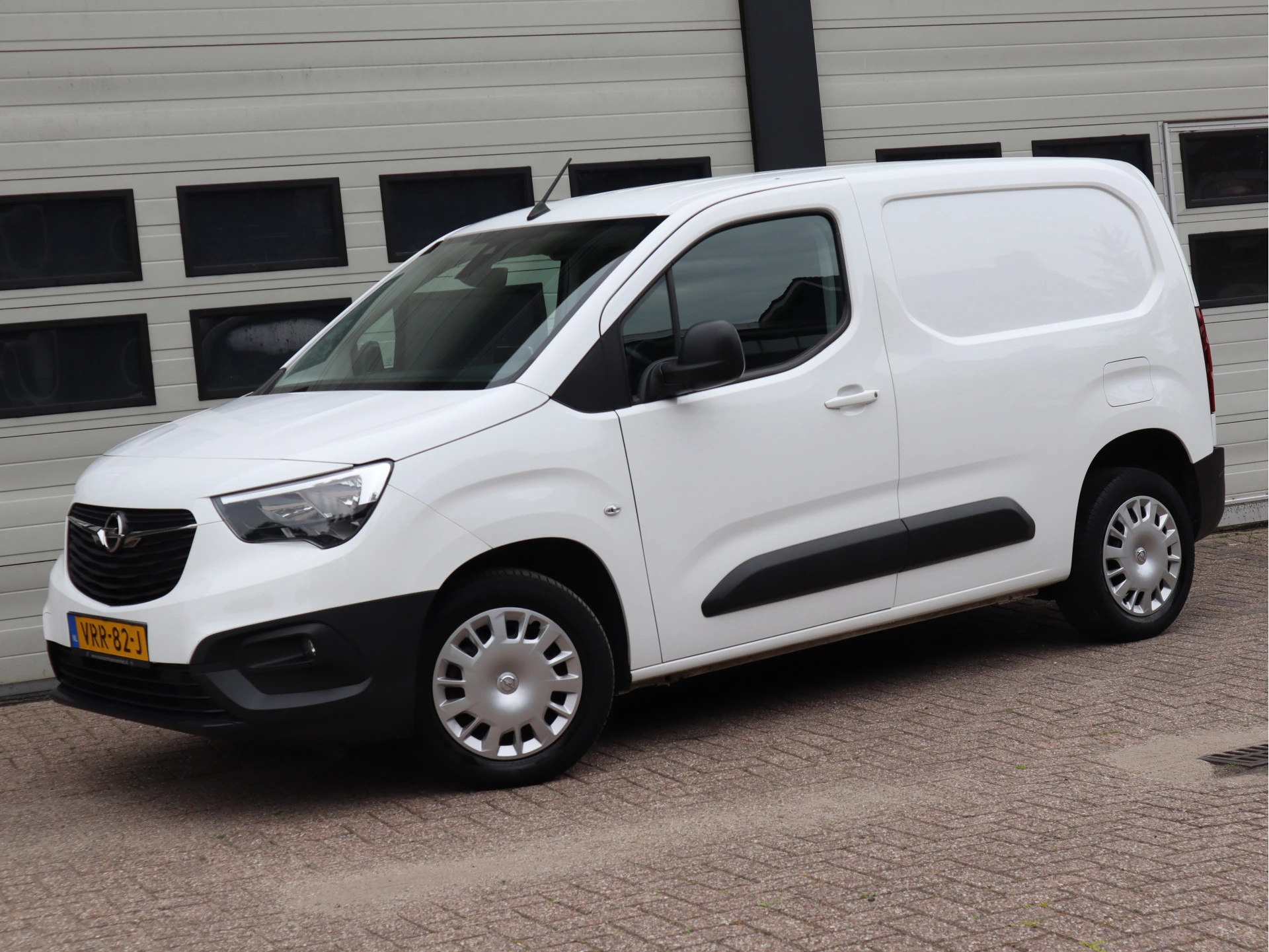 Opel Combo 2022 - 1.5D 131pk Automaat Euro 6 - Apple - Cruise - Airco obrázek 5