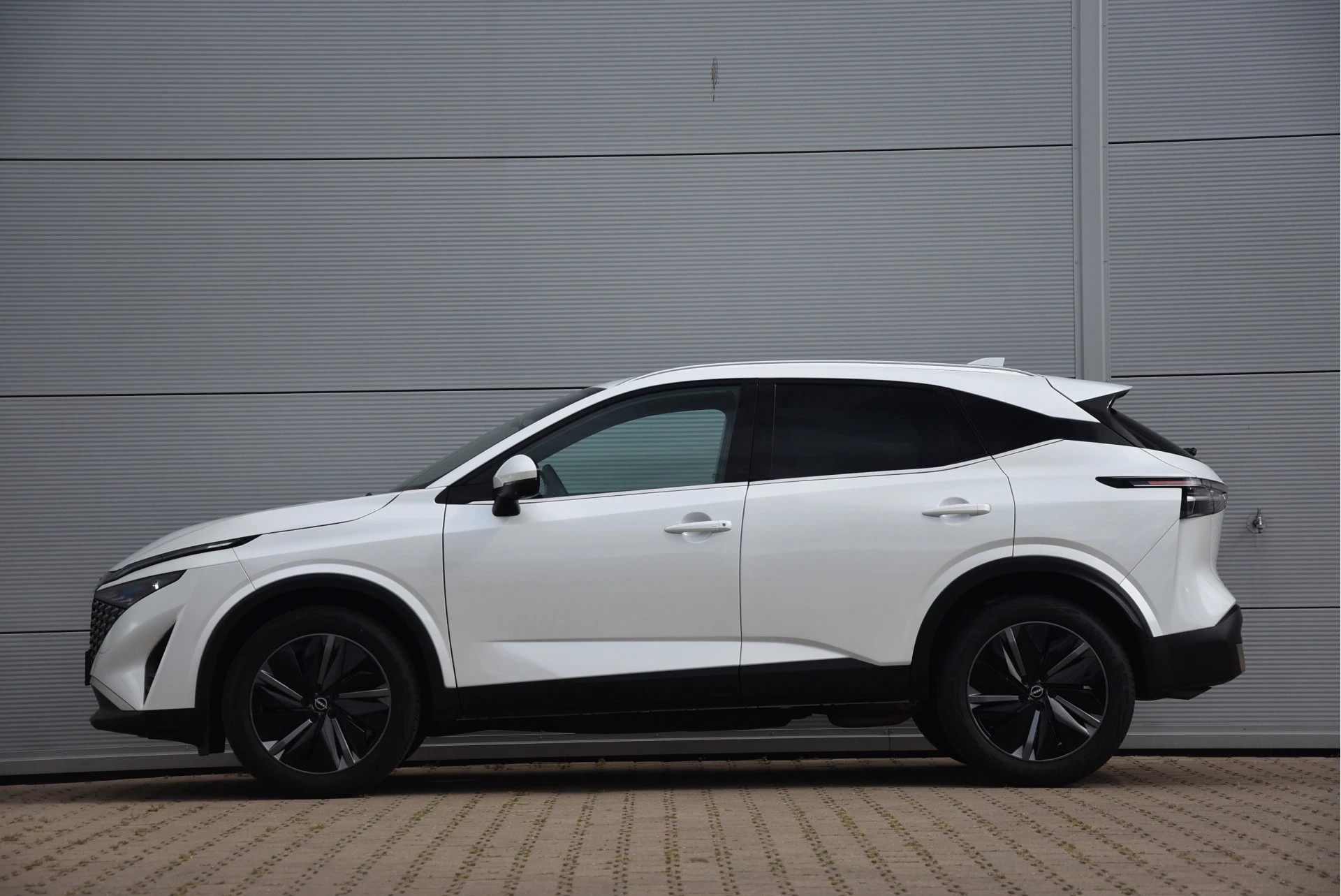 Nissan QASHQAI 2025 - 1.3 MHEV Xtronic Tekna | Cold Pack obrázek 4