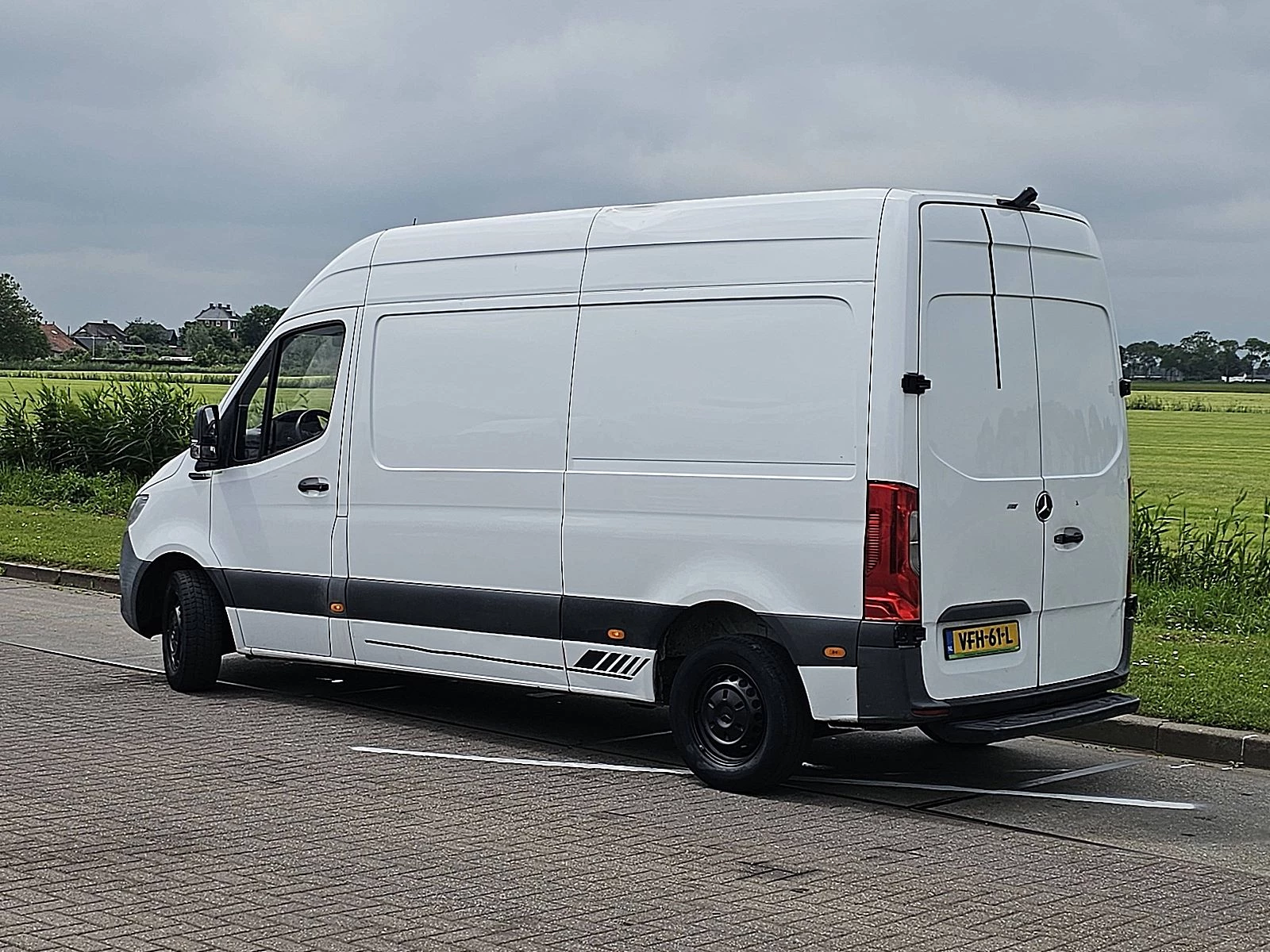 Mercedes-Benz Sprinter 2020 zdjęcie 6
