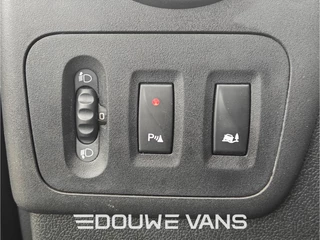 Renault Master 2016 - L1H1 Airco Alarm Imperiaal Trekhaak Geveerde stoel image 21
