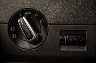 Volkswagen Transporter 2012 - T5 2.0 TDI L2H1 | 65 Edition | MARGE | DC 5-Persoons | Cruise | Navi | Airco | Trekhaak zdjecie 24