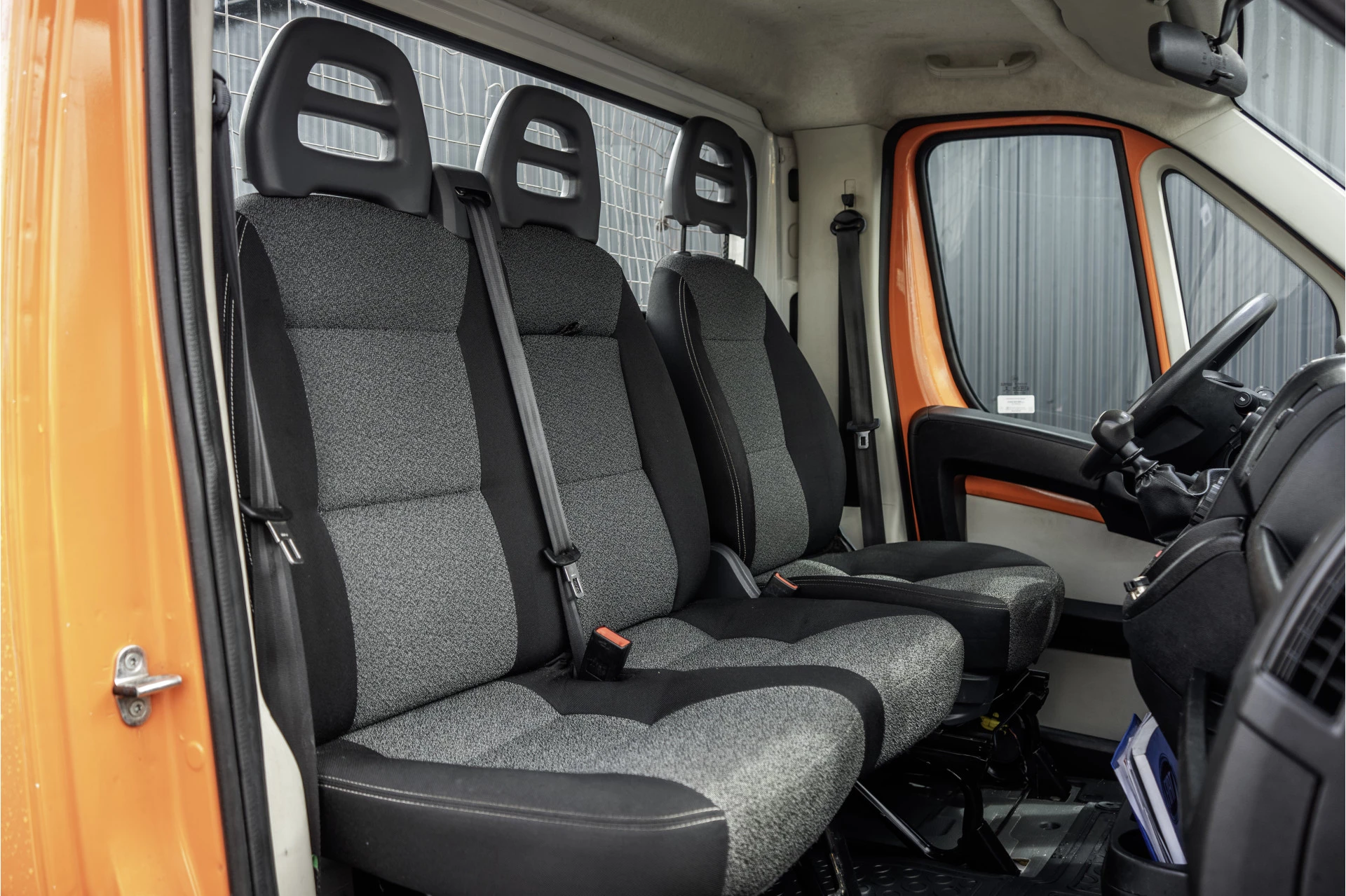 Fiat Ducato 2018 - Open laadbak met oprijplaat | 131PK | Euro 6 afbeelding 13