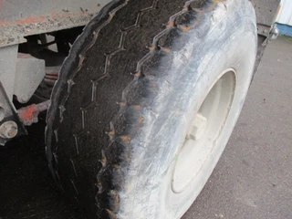 Kaiser N/A 2001 - 2 axle , steel tipper trailer , spring suspension , drum brakes image 9