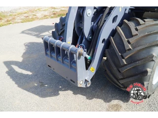 Eurotrac N/A - W12 MF stage V zdjecie 7