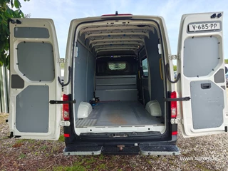 Volkswagen Crafter 2018 - 35 2.0 TDI L3H3 EL Highline ,Euro 6 , 1e Eig. 3000 KG trekkracht , Lage km , cruise , camera. bild 19