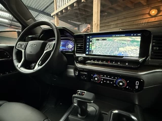Chevrolet Silverado 2024 - Z71 Trailboss widebody LPG, Bedcover in kleur, 360 graden camera zdjecie 11