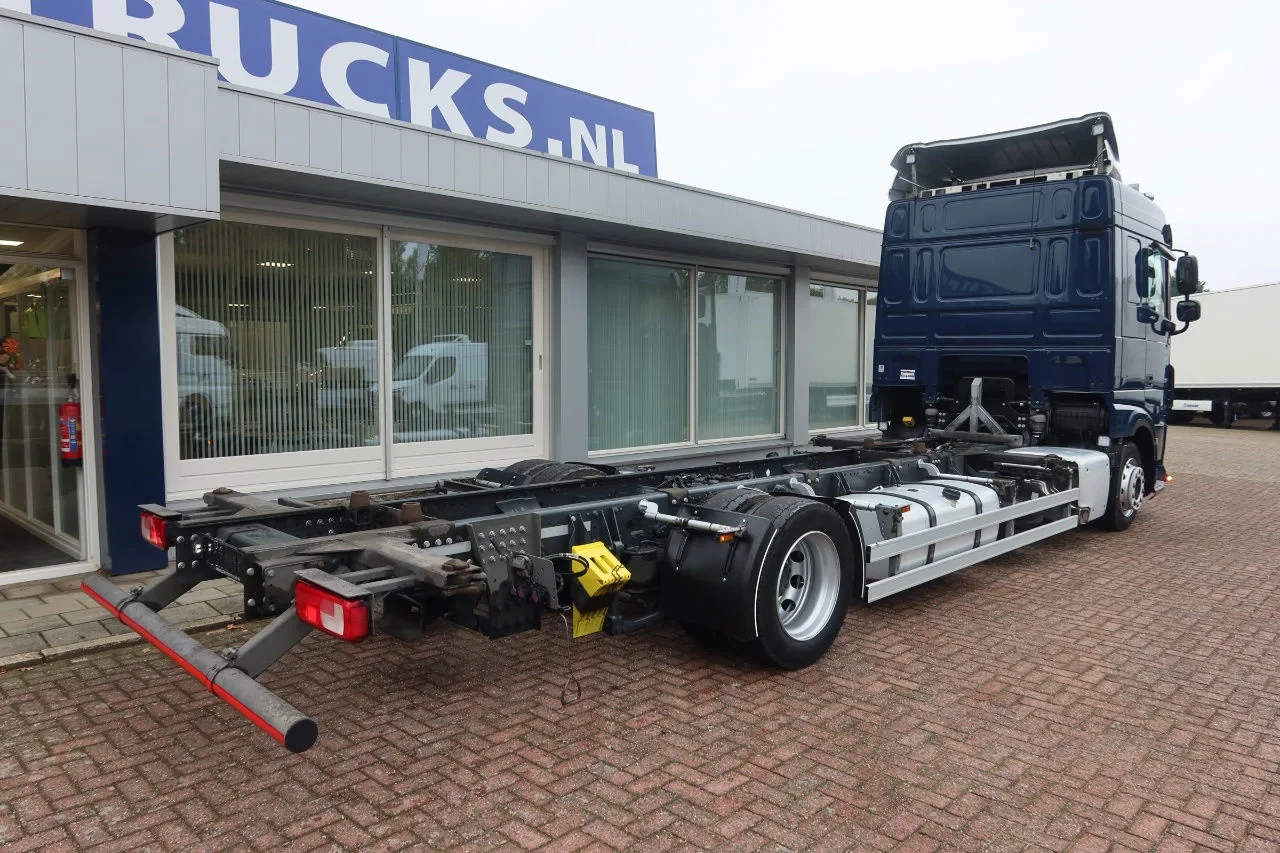 DAF XF 430 2021 - 430 FA 4x2 BDF/Chassiscabine Wisselbare opbouw obrázek 3