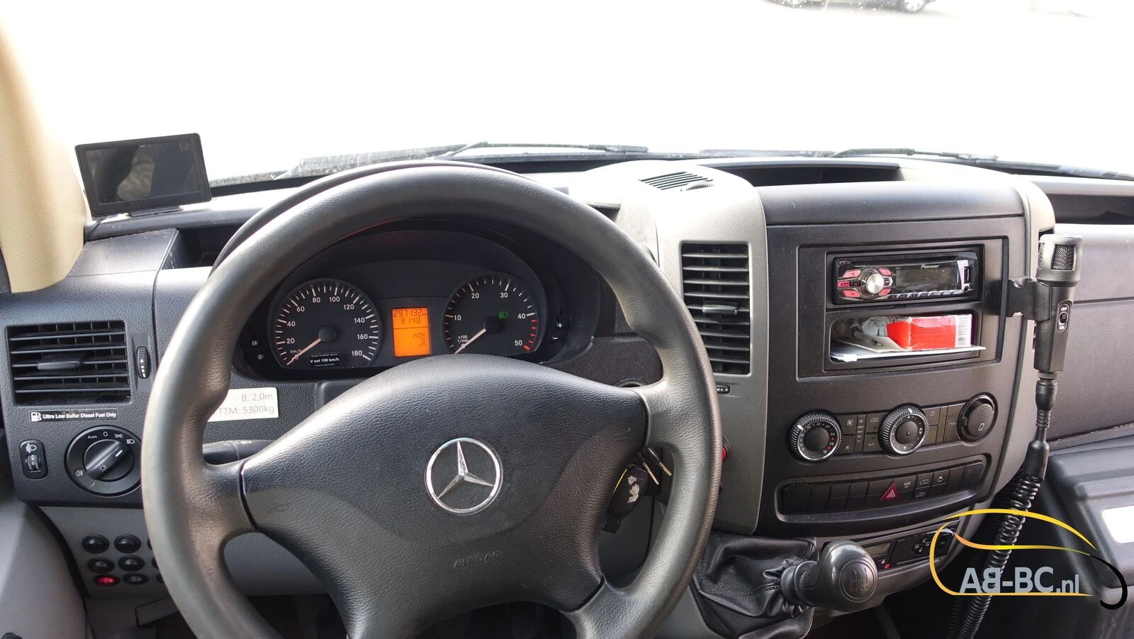 Mercedes-Benz Sprinter 2018 - 516 - 21 Seats EURO 6 image 40
