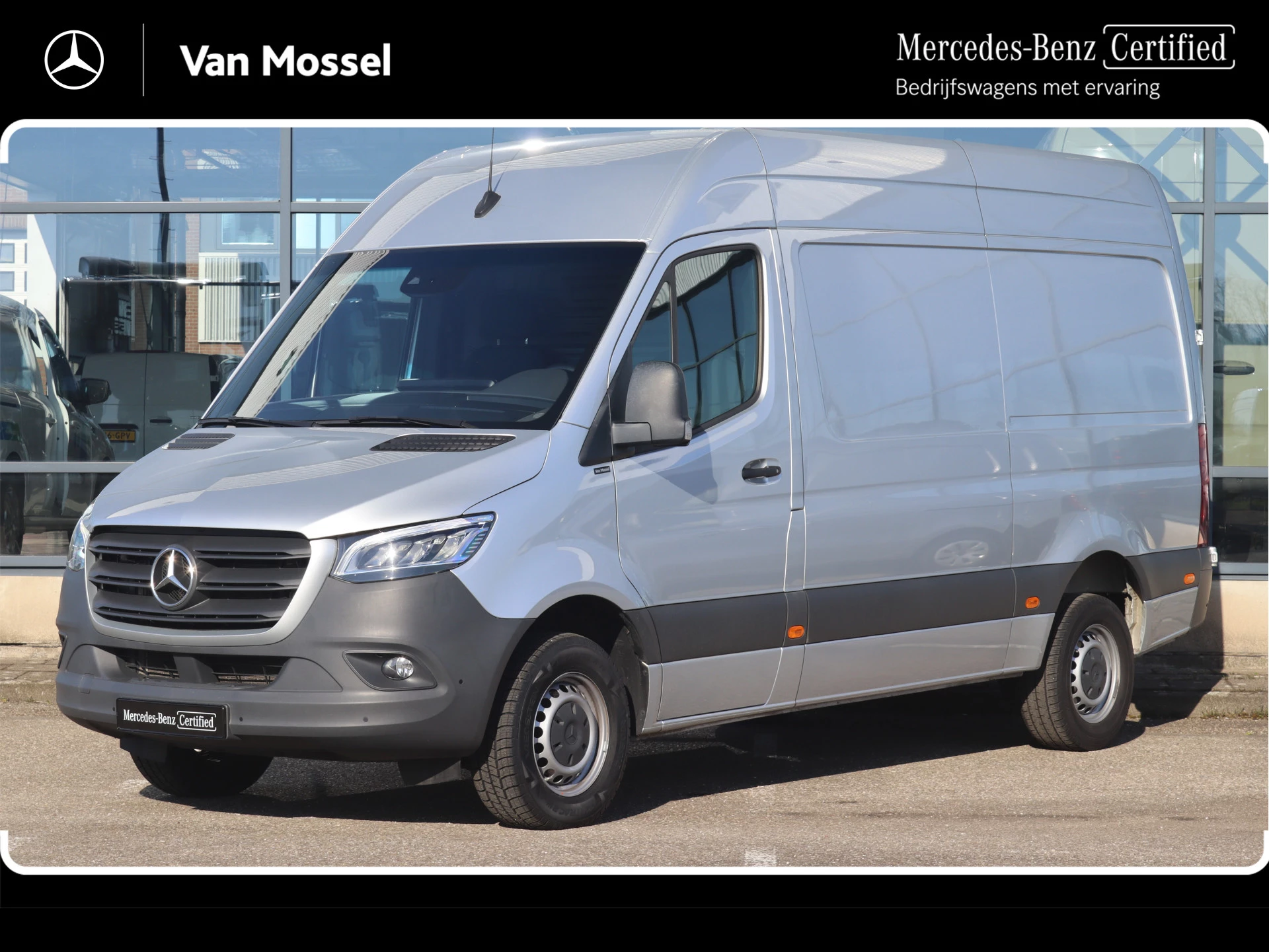 Mercedes-Benz Sprinter 2023 - 317 CDI L2H2 | AIRCO/DISTRONIC/CAMERA/3.500KG AHW | Certified afbeelding 1