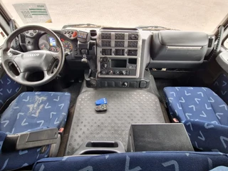 Iveco Stralis 2012 - 360 - 4x2 - Box with sidedoors - Loadlift - Euro 5 - Full air zdjecie 17