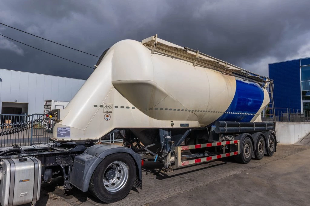 FELDBINDER 2011 - EUT 40.3- 40.000 L CEMENT/CIMENT/ZEMENT Bild 1