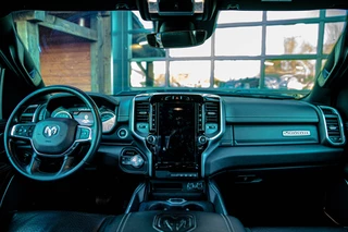 Dodge Ram 1500 2023 - 5.7 V8 Laramie night | bild 11