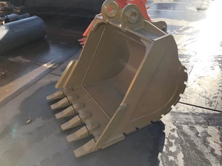 Caterpillar 325B 47 inch HDBucket 2021 - N/A image 4
