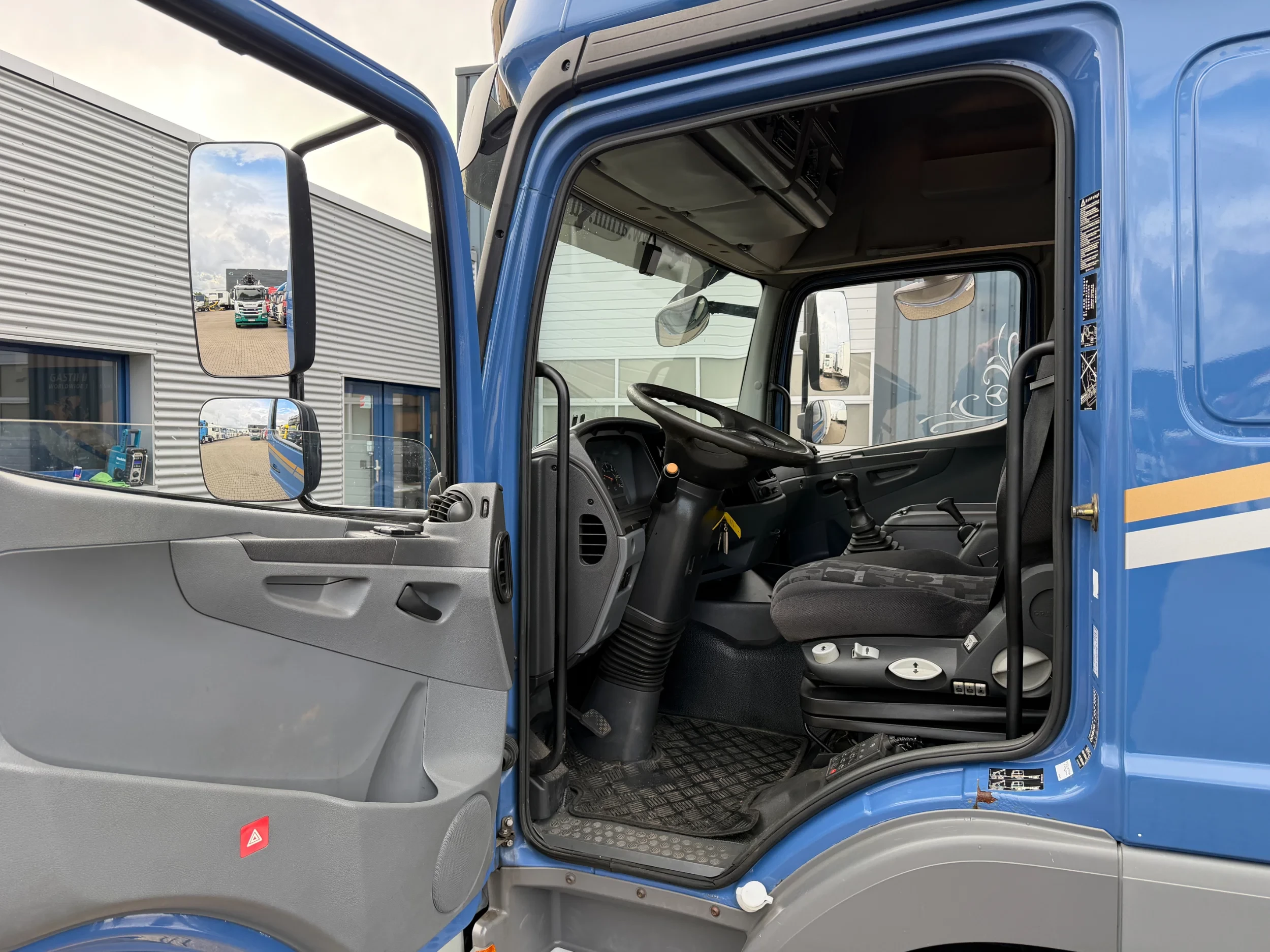 Mercedes-Benz Atego 2008 - 1229 Combi met Borden / Euro 4 / Manual / 6 Cilinder obrázek 28